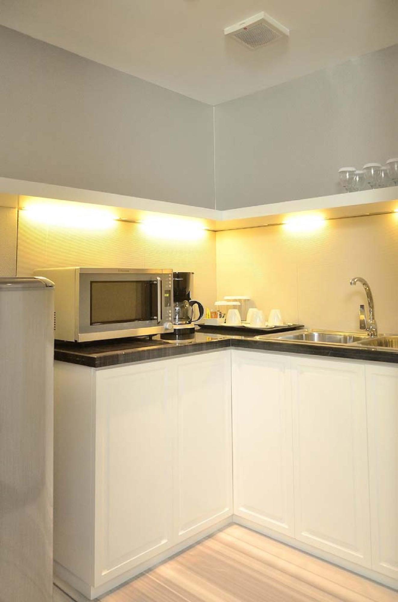 Ts Suites Surabaya Eksteriør billede