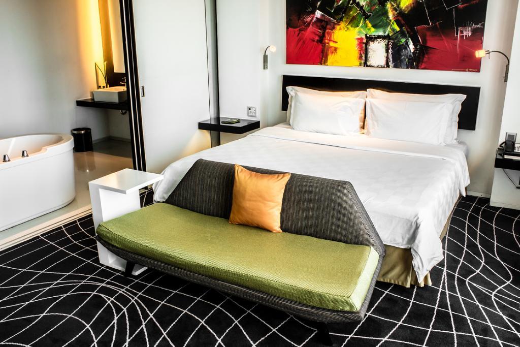Ts Suites Surabaya Eksteriør billede