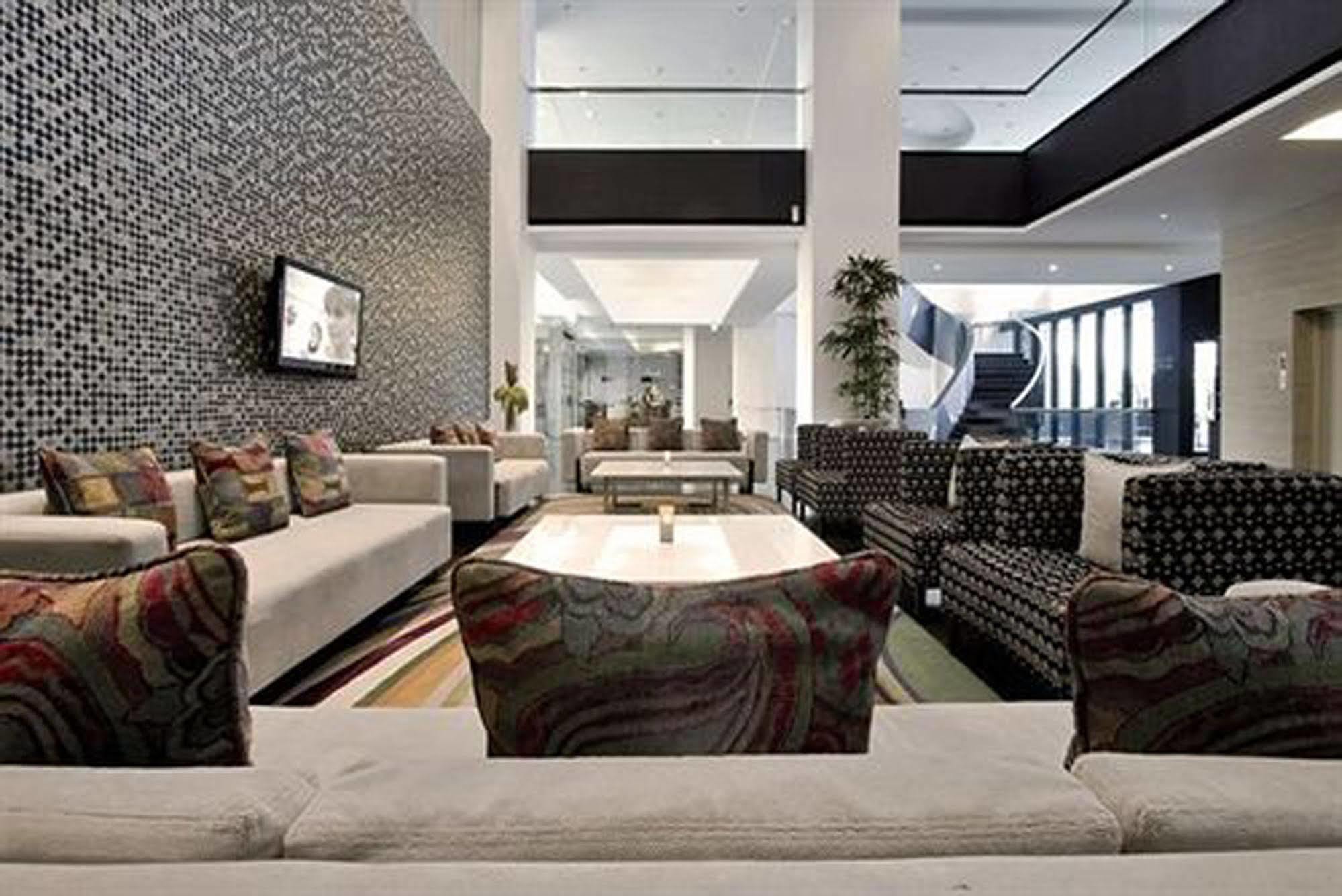 Ts Suites Surabaya Eksteriør billede