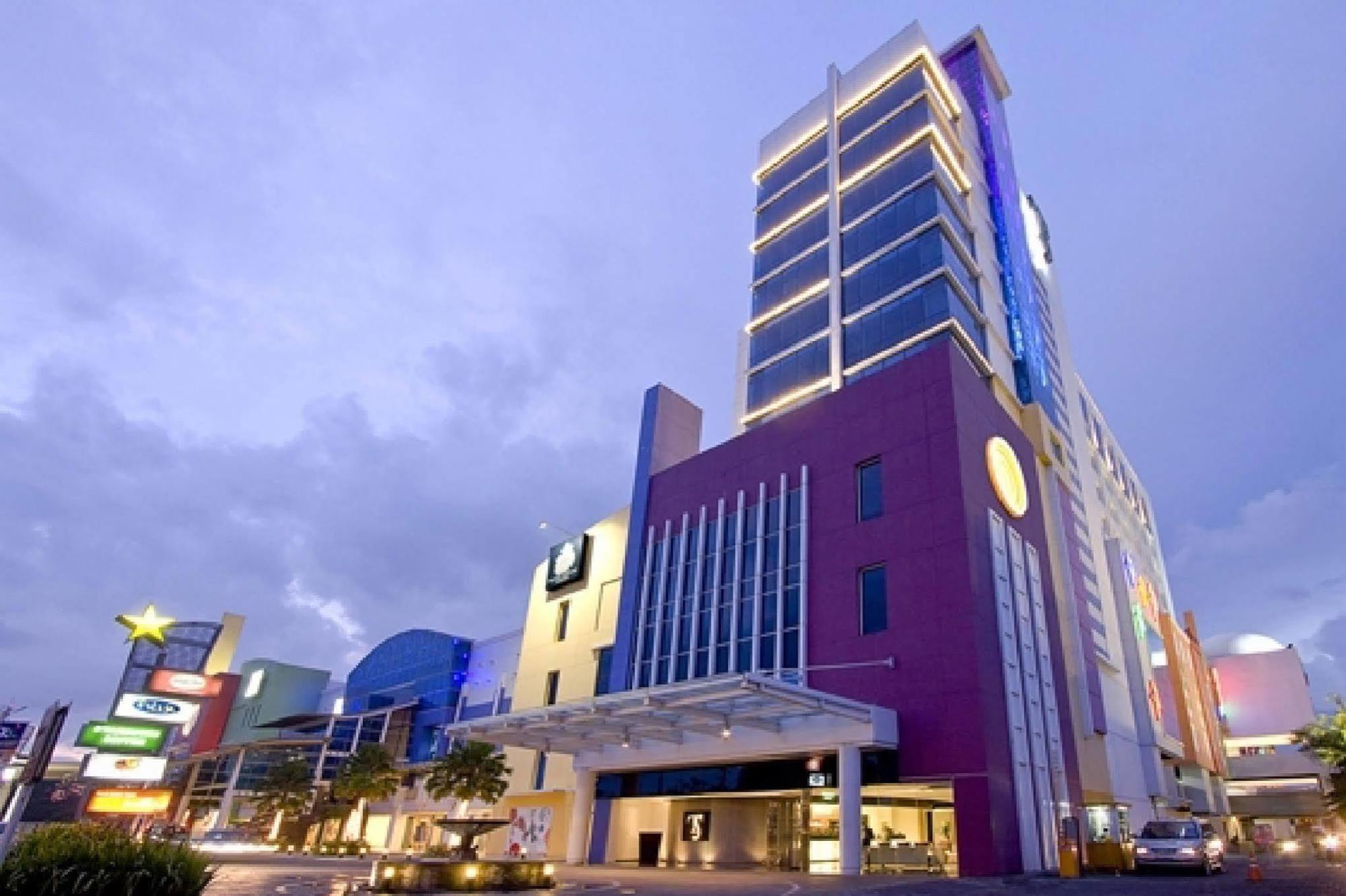 Ts Suites Surabaya Eksteriør billede
